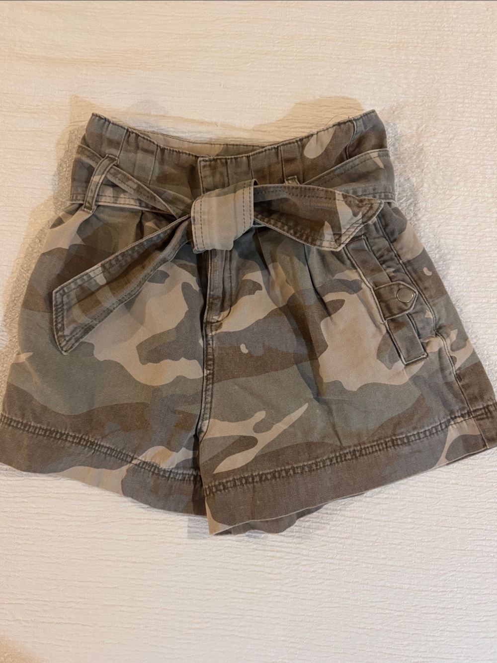 Topshop Camo Paperbag Waist Shorts - Olive/Tan
